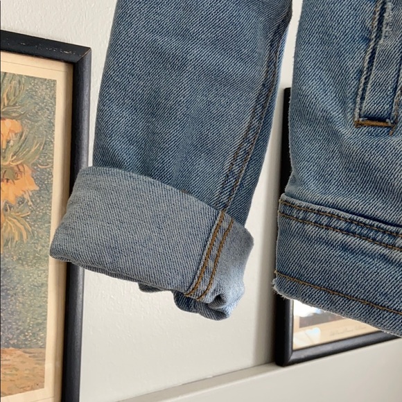 🛑 SOLD- Universal Thread • Basic Denim jacket - Picture 3 of 7